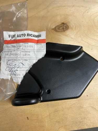 Fiat 180392280 leva - fiat, sedile